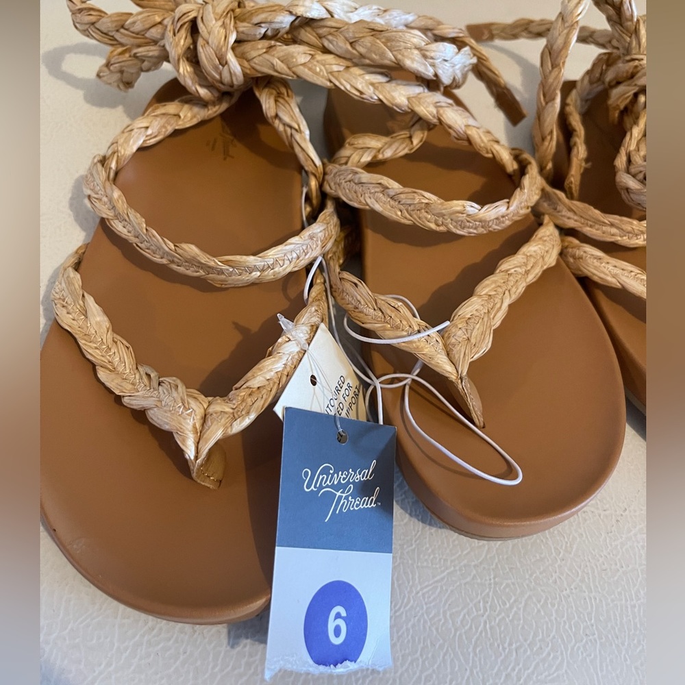 Universal Thread- Ria Raffia Lace up wrap around sandals - Picture 5 of 8